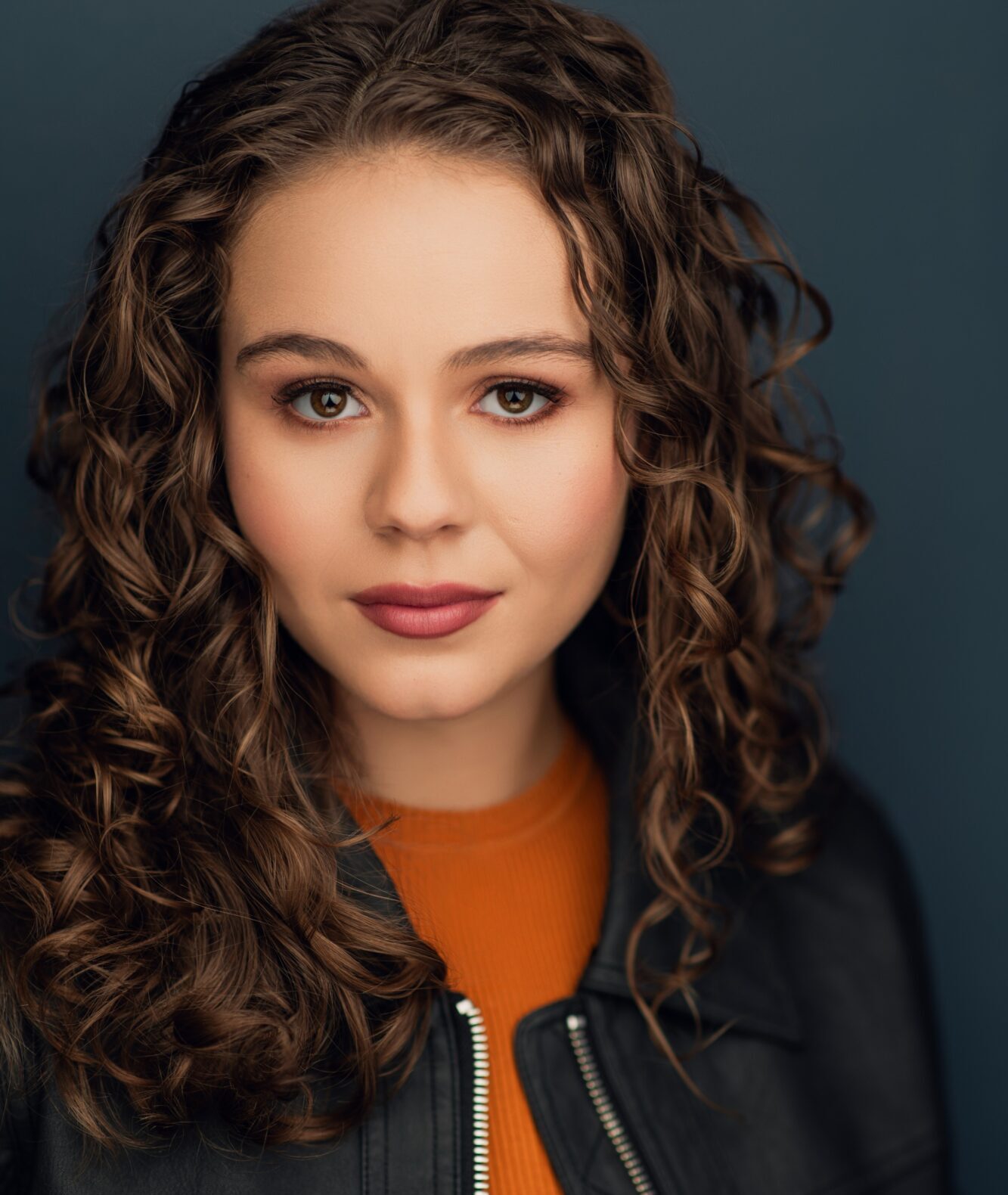 Headshot of Anya Edwards